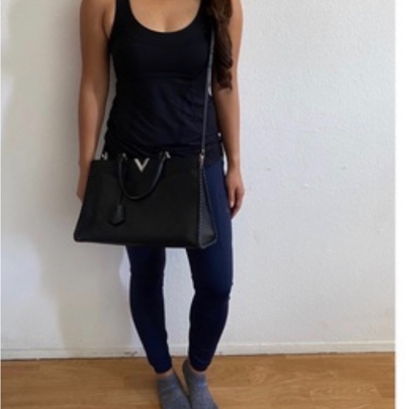 Authentic Louis Vuitton - Picture 7 of 16